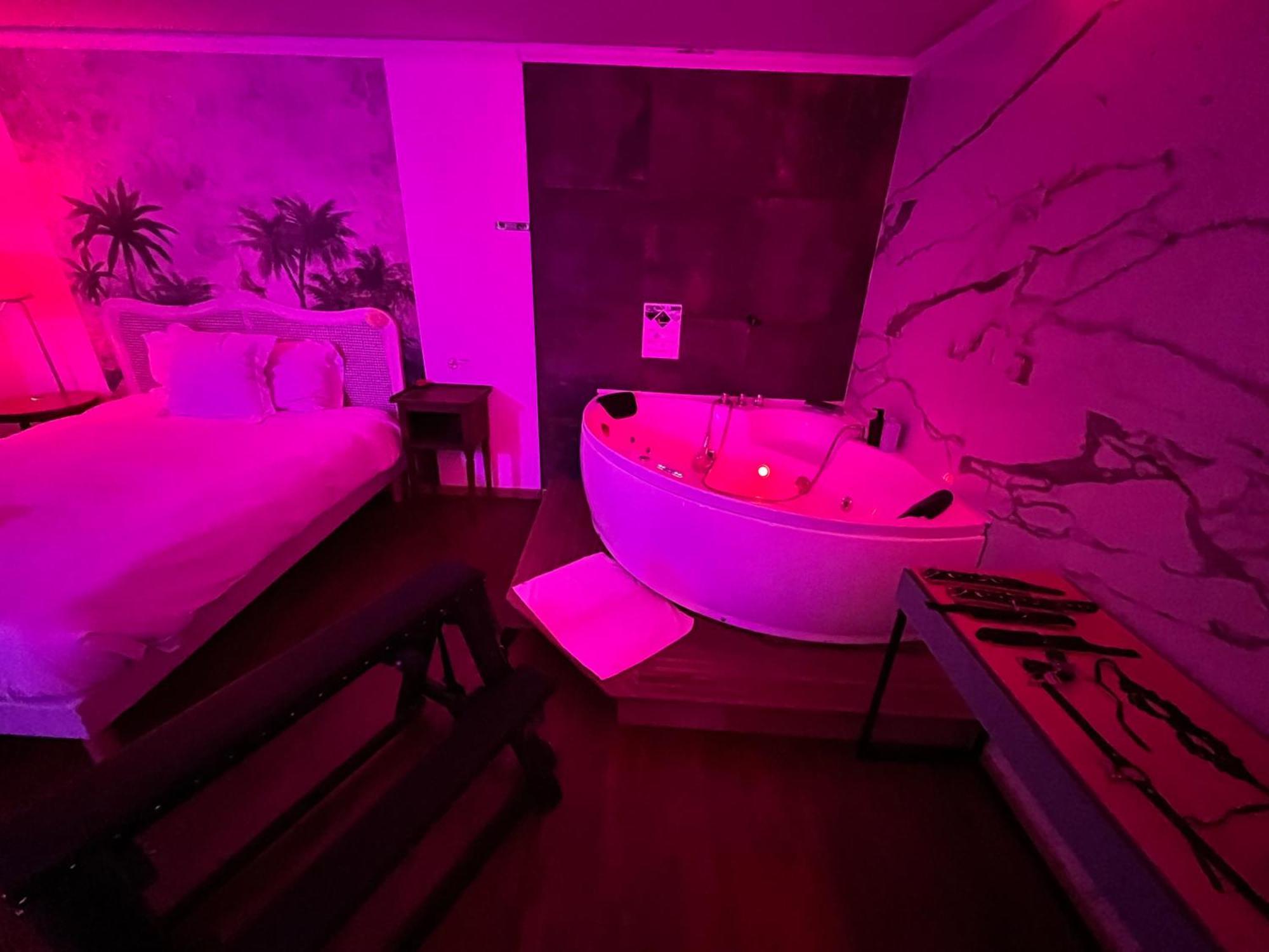 Jacuzzi Love Suite Paris Ngoại thất bức ảnh